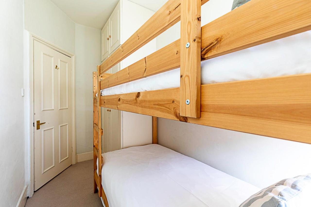 Cosy Flat In Battersea Park Apartment *