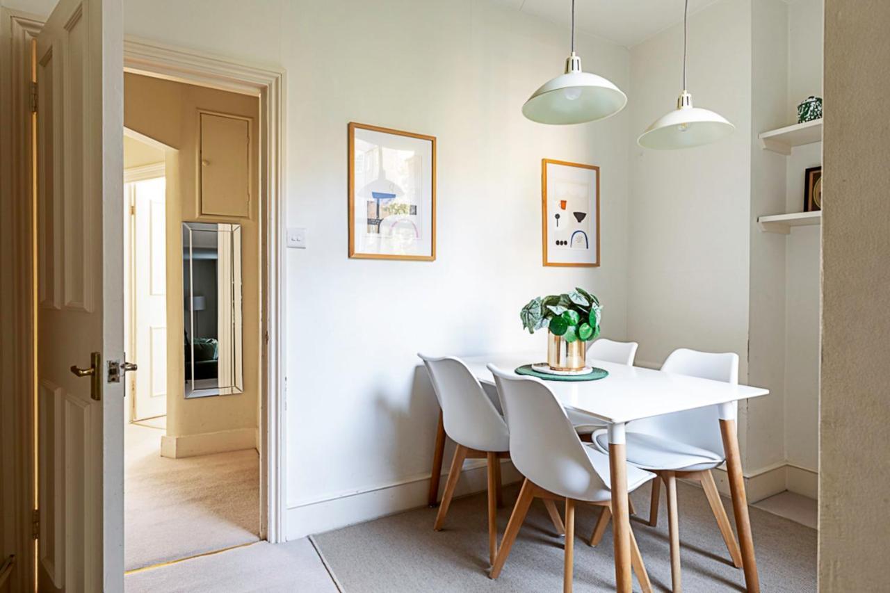 Cosy Flat In Battersea Park * London