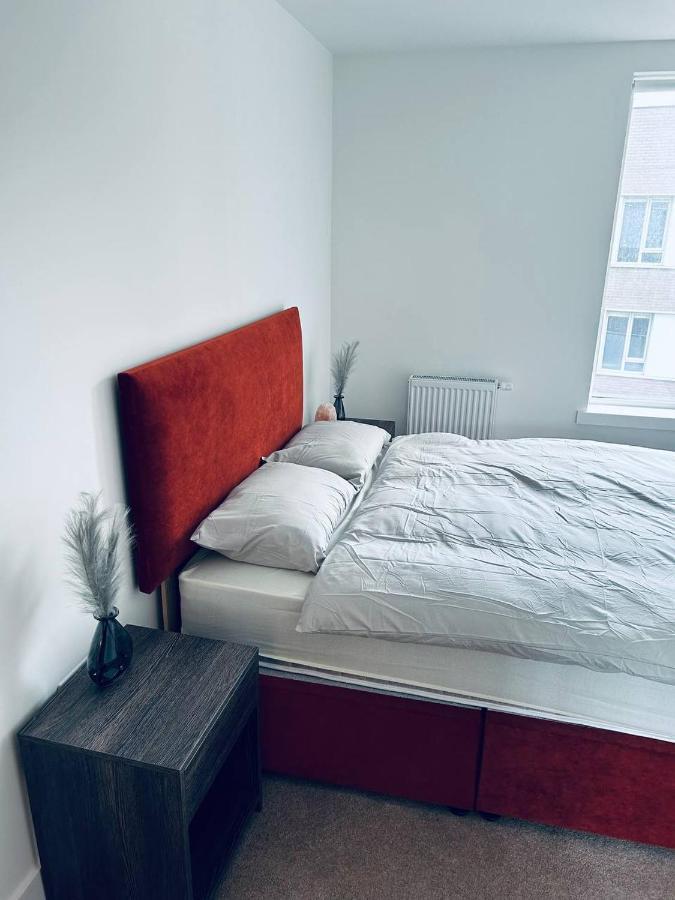 Luxury 2 Bedroom - Canning Town * Londres