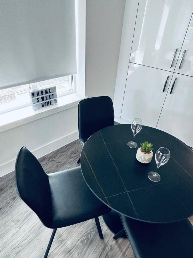 Luxury 2 Bedroom - Canning Town * Londres