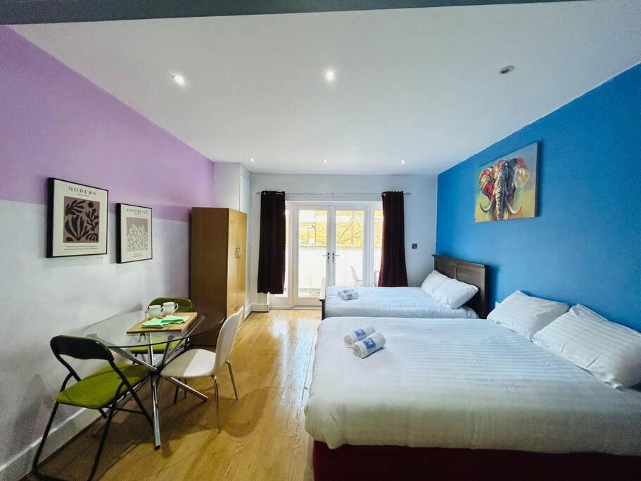 Modern Near Bethnal * London
