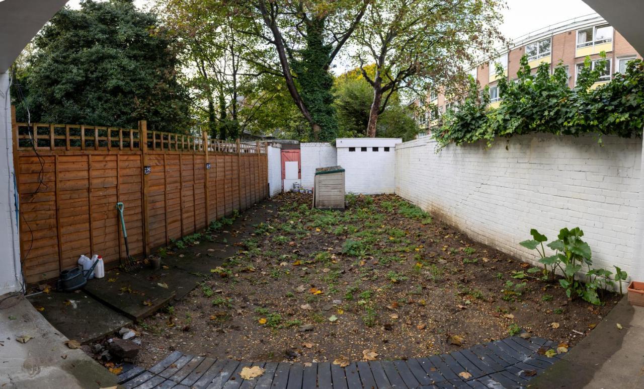 London - 4 Bed - Sleeps 8 - Garden - Pet Friendly Casa de Férias Londres