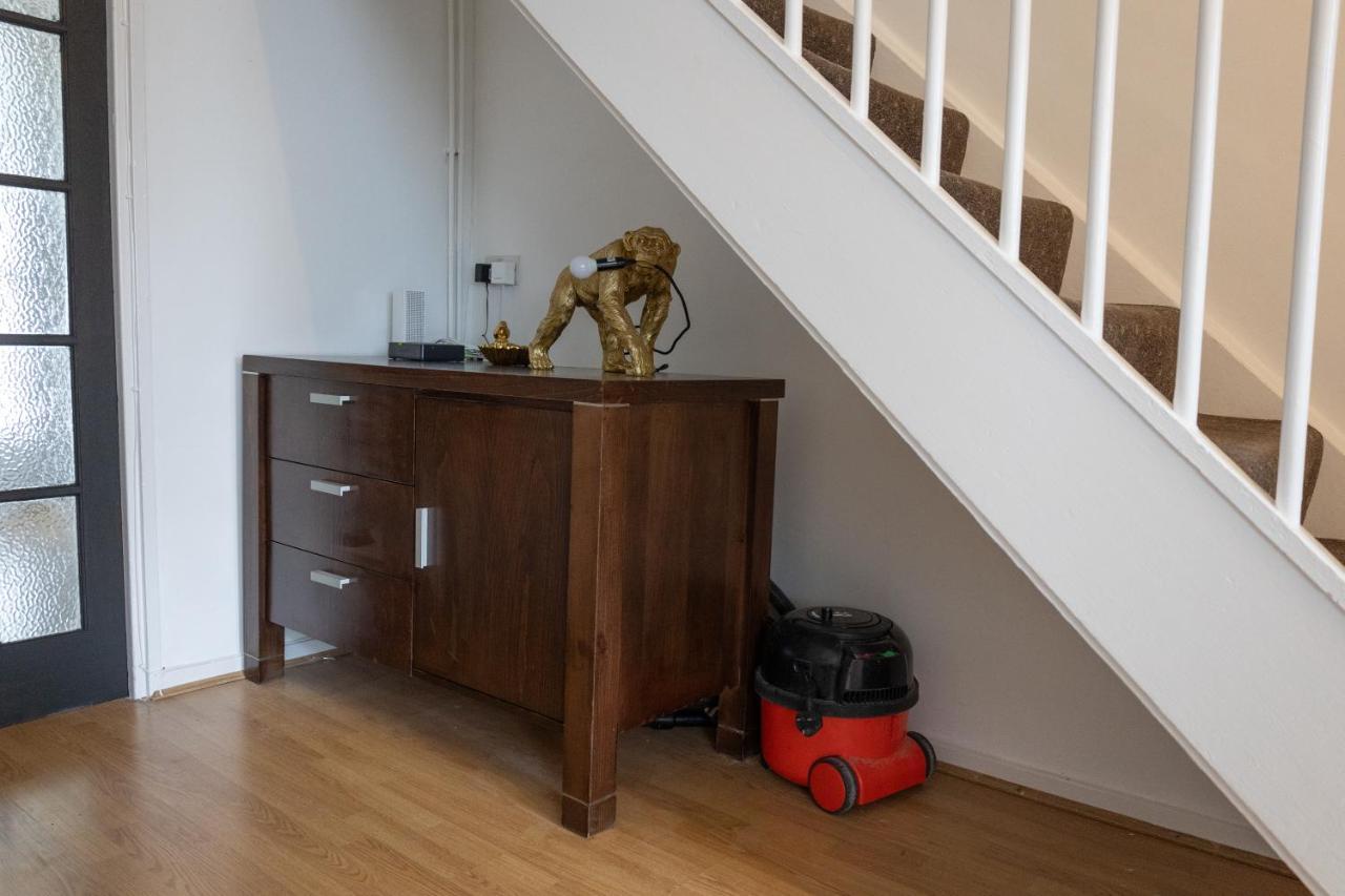 Casa de Férias London - 4 Bed - Sleeps 8 - Garden - Pet Friendly