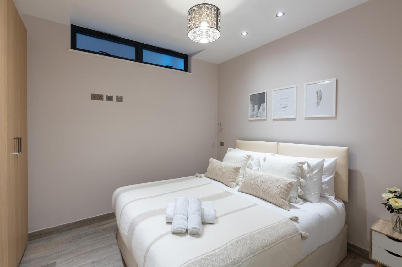 Appartement Luxurious 2 King-size Bed Flat With Patio