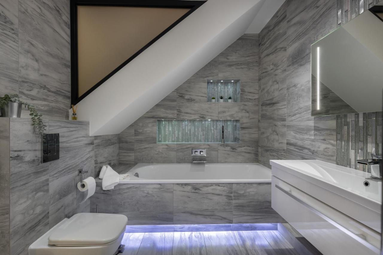 Apartment Luxurious 2 King-size Bed Flat With Patio London