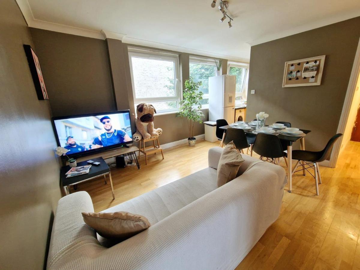 3 Bedrooms Flat Near Russell Square London