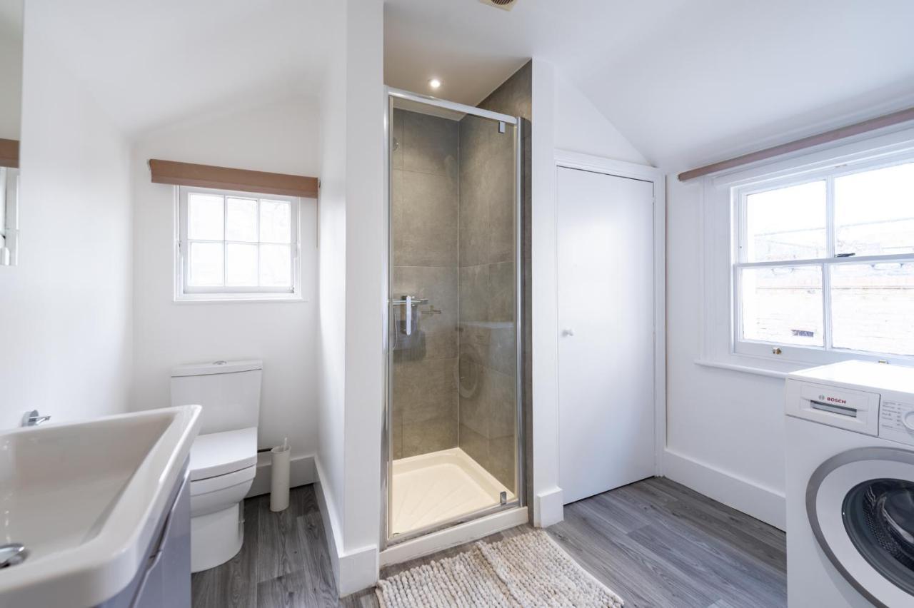 Bright, Spacious & Large Wimbledon Flat Apartamento