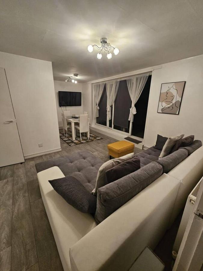 Stunning 1-bed In Londres