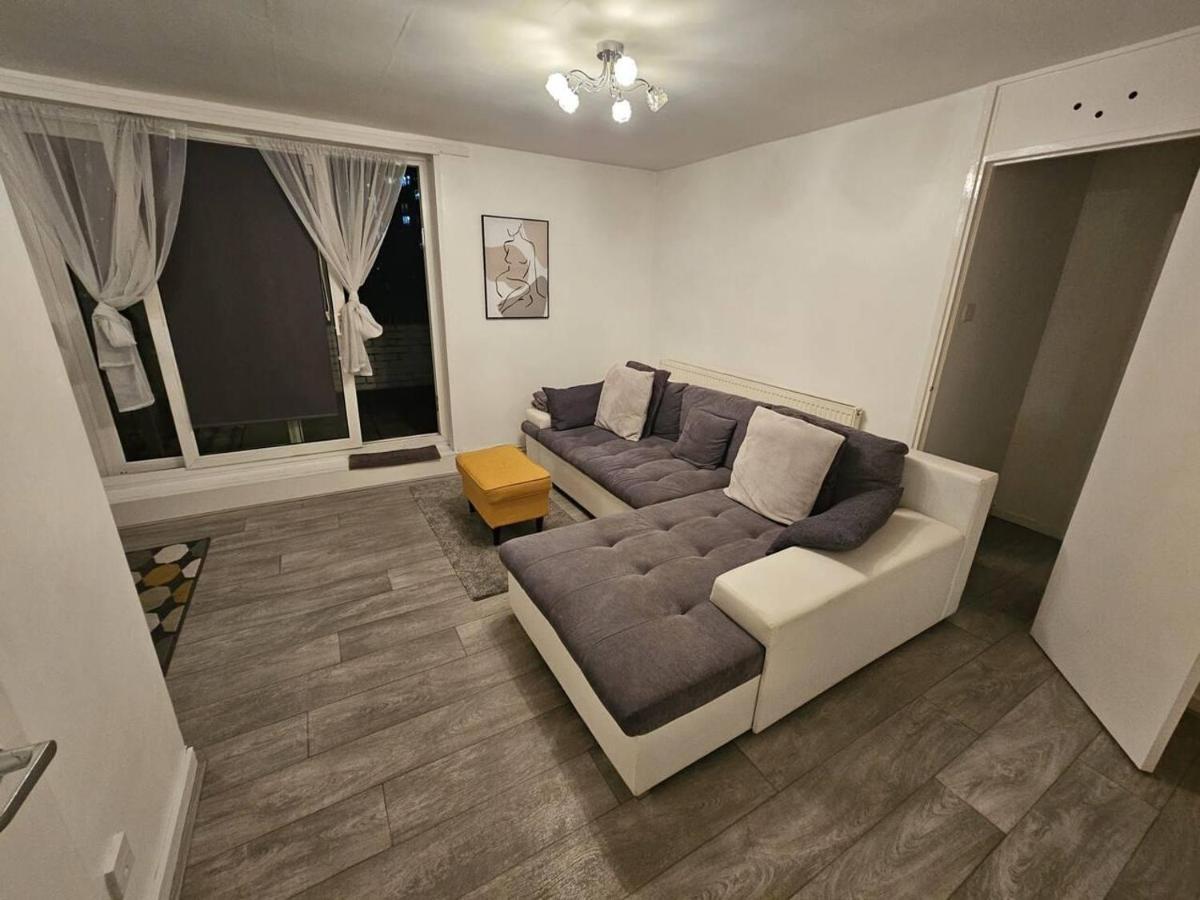 Stunning 1-bed In Londres