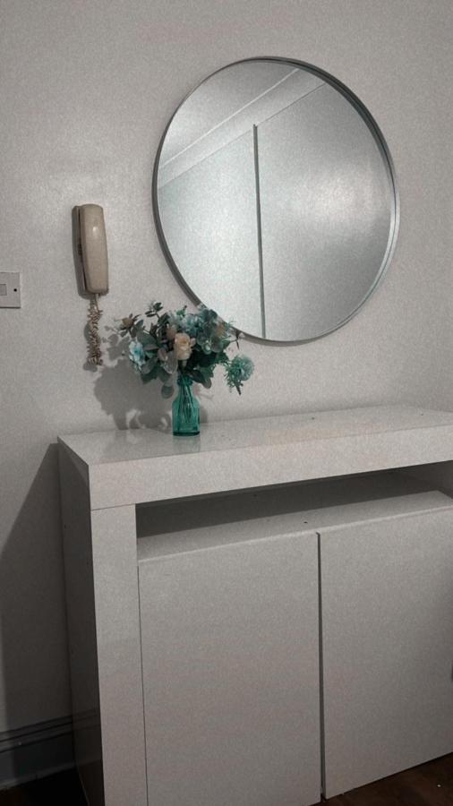 Apartamento Dalston 1 Bedroom Flat *