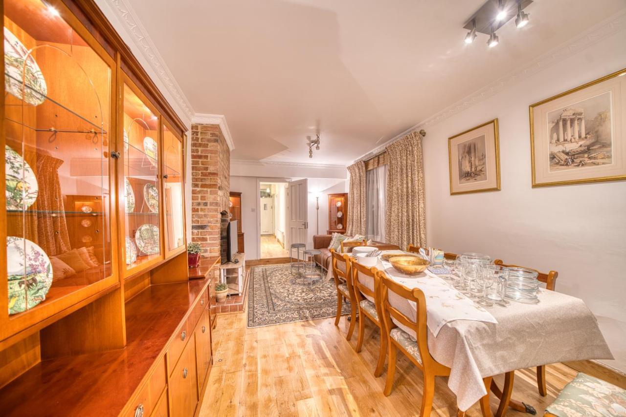 Luxury Terraced Victorian House Londres