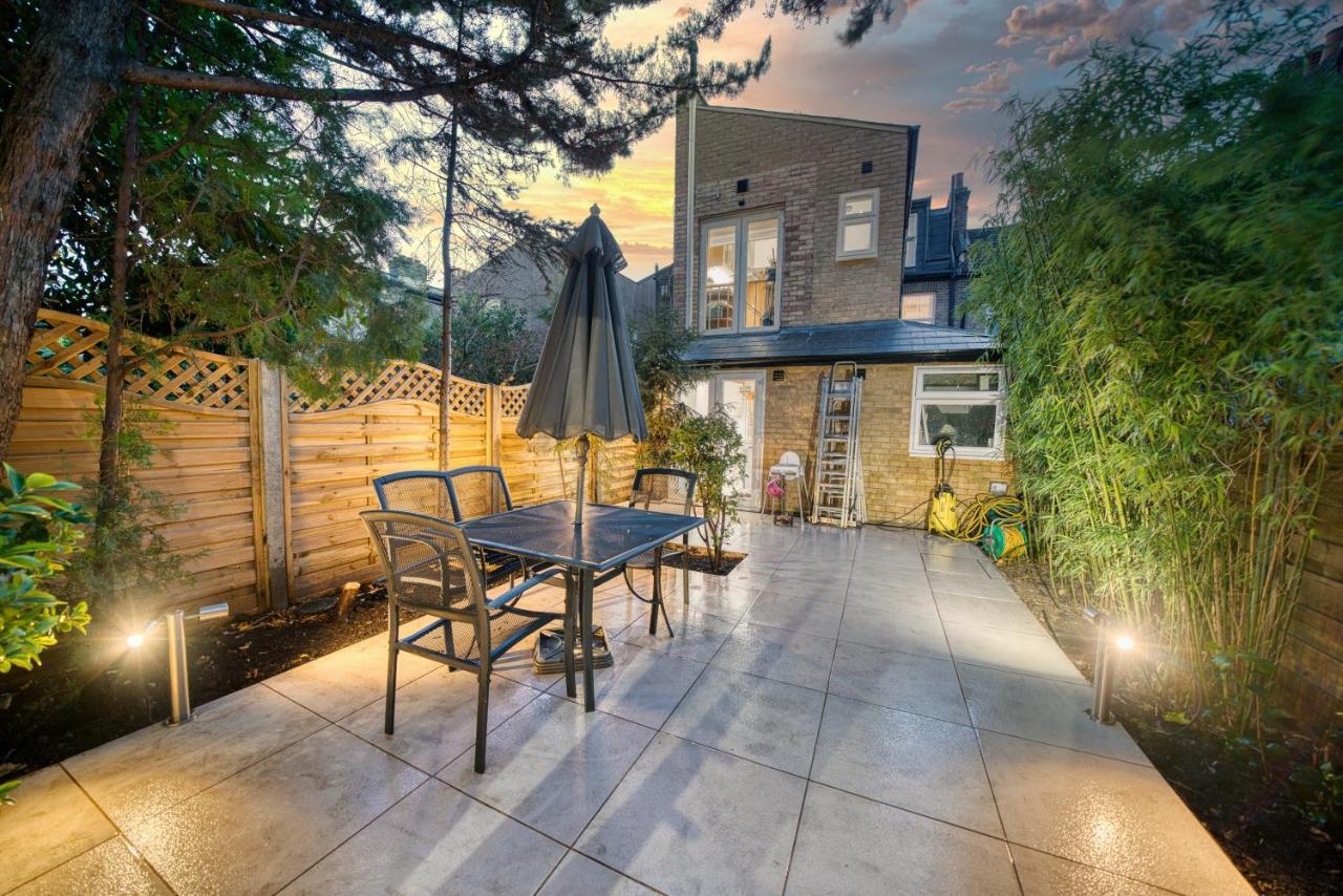 Luxury Terraced Victorian House Hébergement de vacances *