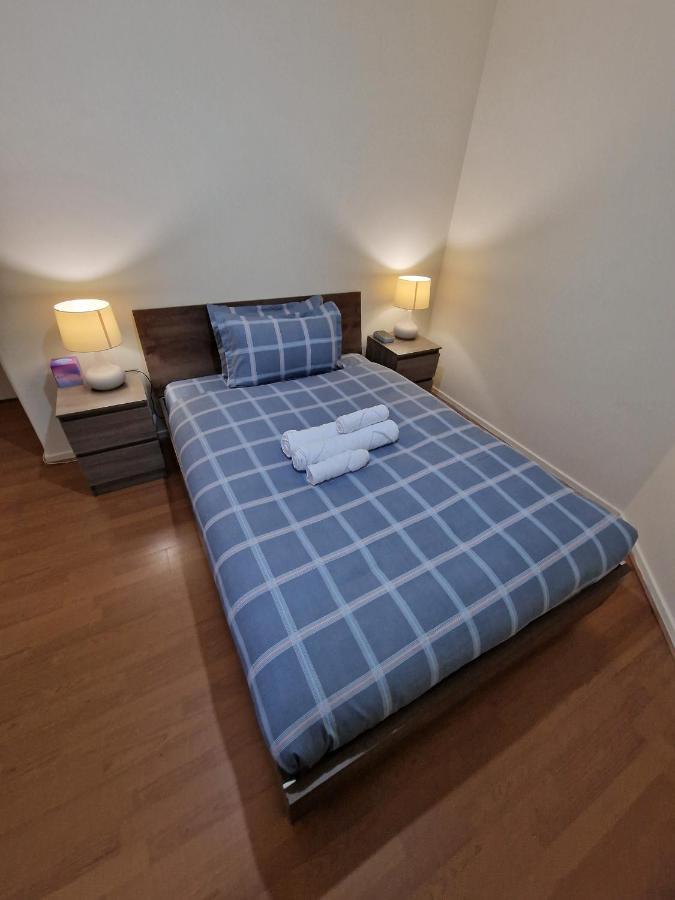 Waterloo - Zone 1 - Spacious One Bedroom Flat Apartment *