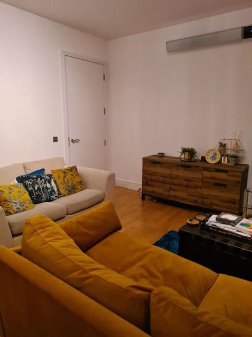Appartement Whole Flat, Centrally Located, Light & Airy Londres