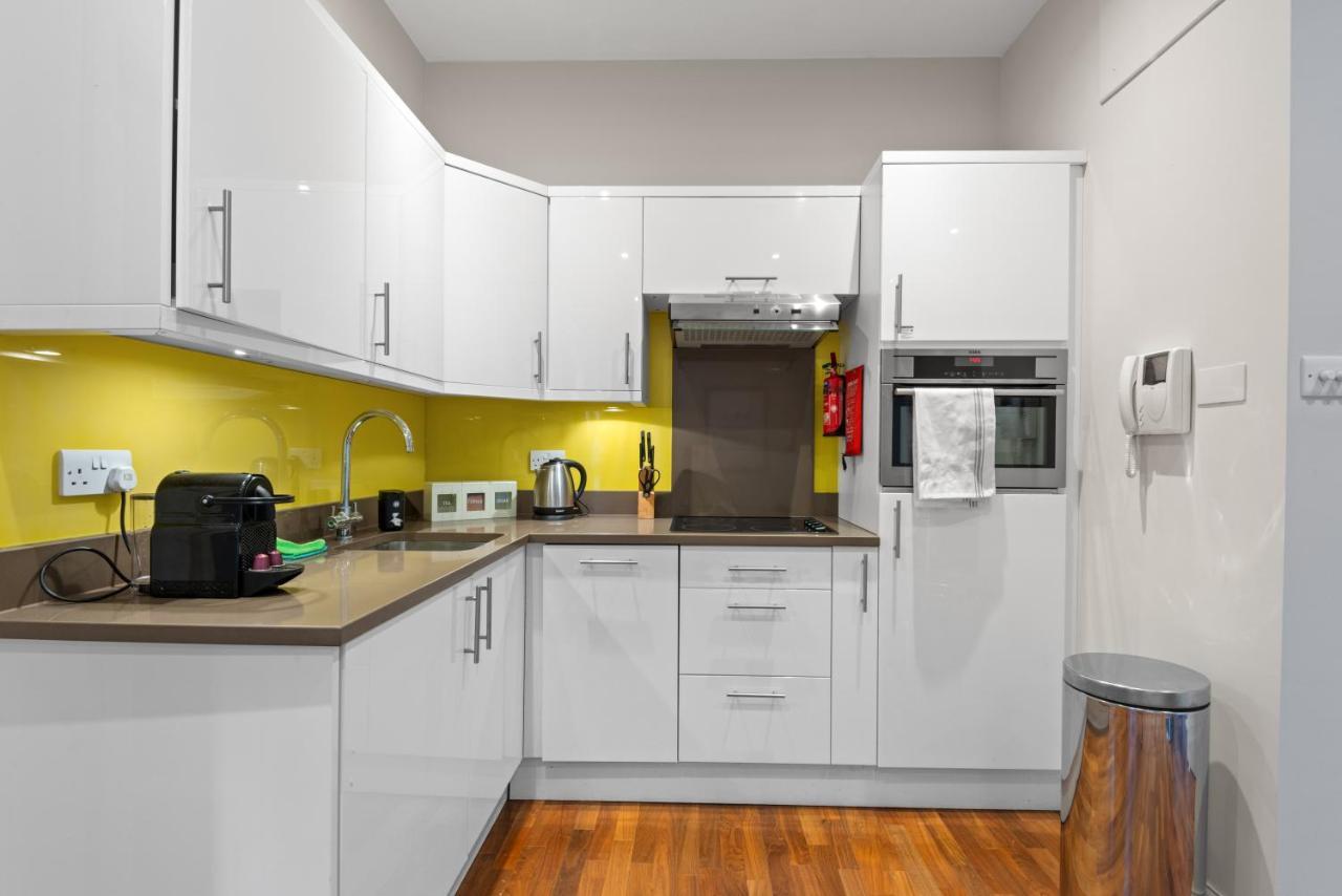 Notting Hill: Stylish 1br With Terrace - Londres