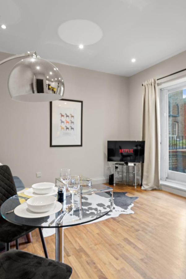Notting Hill: Stylish 1br With Terrace - Appartement Londres