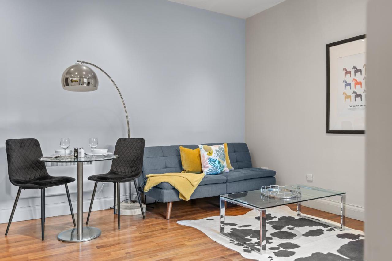 Notting Hill: Stylish 1br With Terrace - Appartement