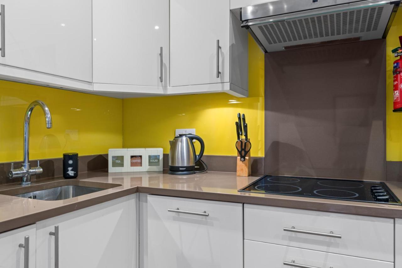 Notting Hill: Stylish 1br With Terrace - Londres