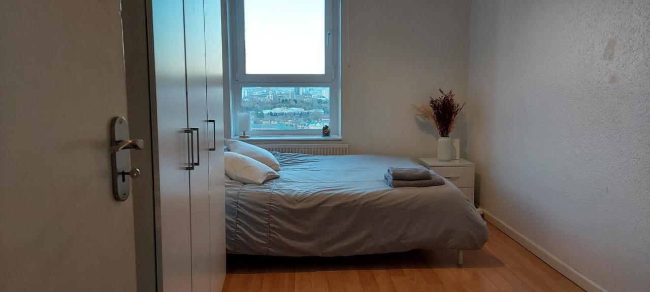 Séjour chez l'habitant Central With Stunning Views *