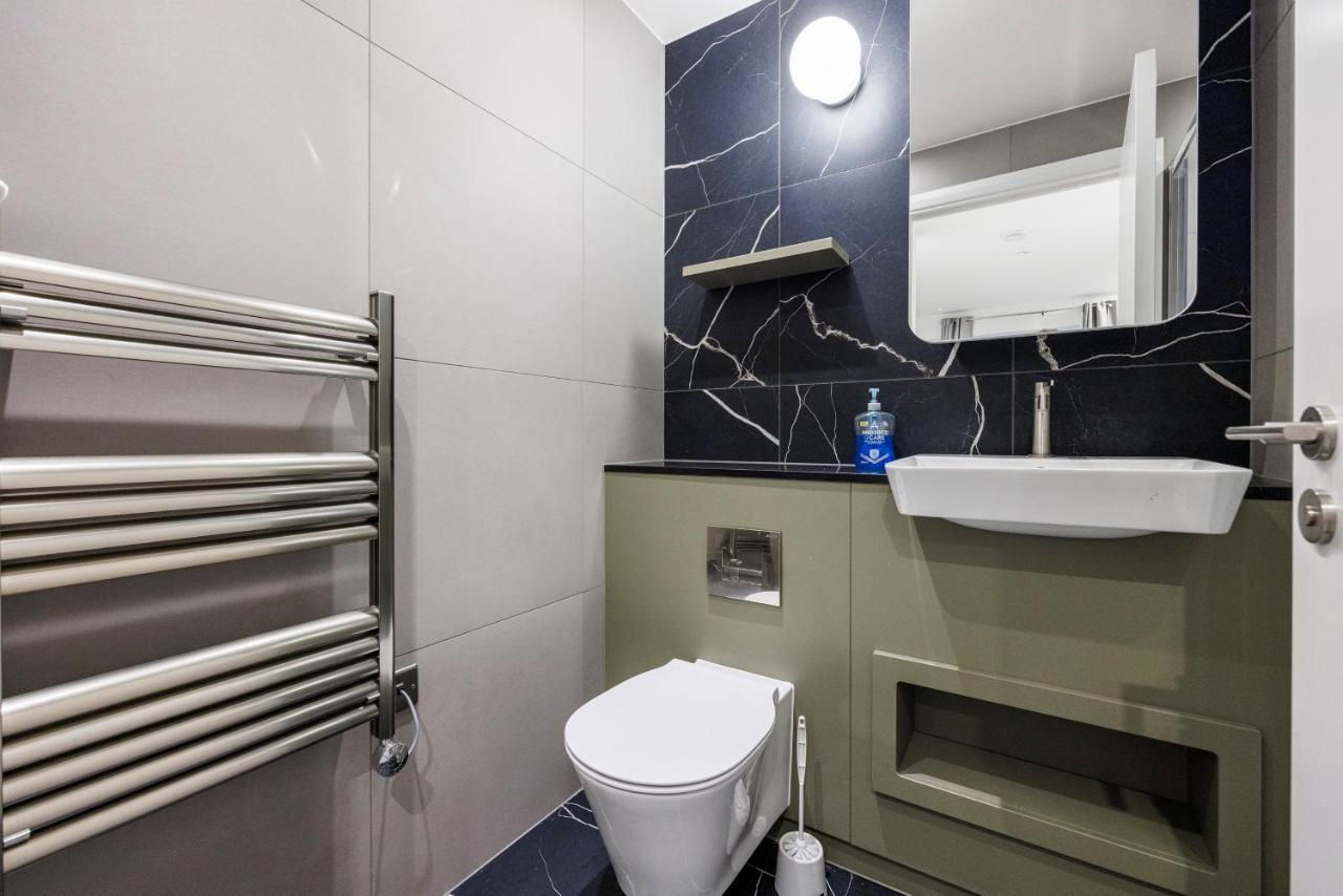 2&3 Bedrooms Near Excel - Modern Spacious For Larger Groups Appartement