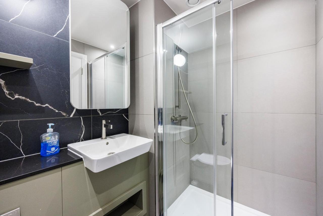 2&3 Bedrooms Near Excel - Modern Spacious For Larger Groups Appartement