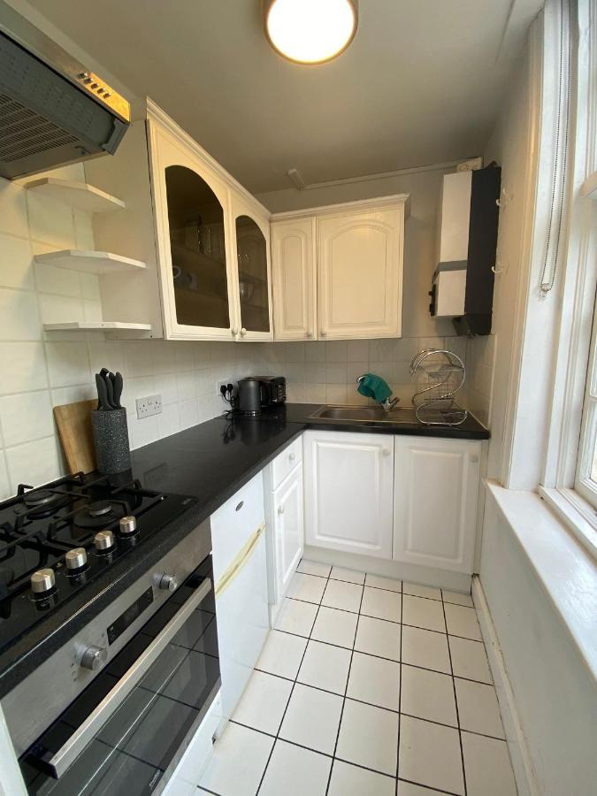 Appartement Remarkable 1-bed In Putney Village
