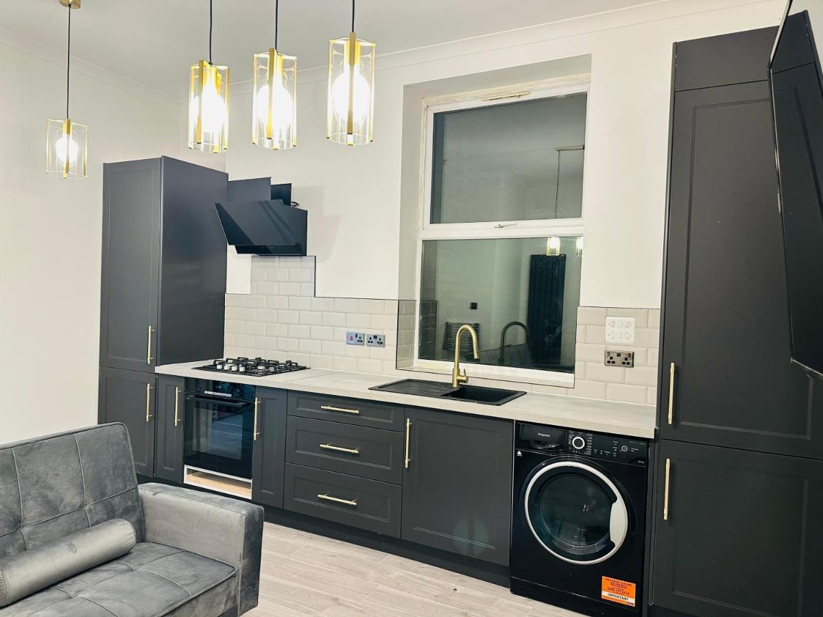 Newly Refurbished 1bedroom 4 Mins Walk To Crystal Palace Station Apartamento Londres