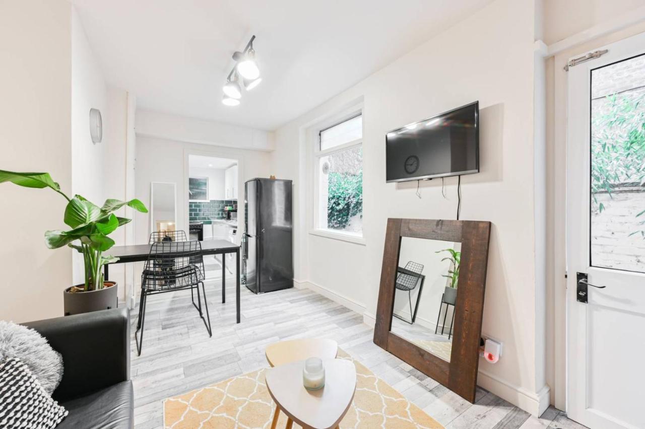 Stylish 2 Bed Garden Flat In Zone 1 Central Appartement