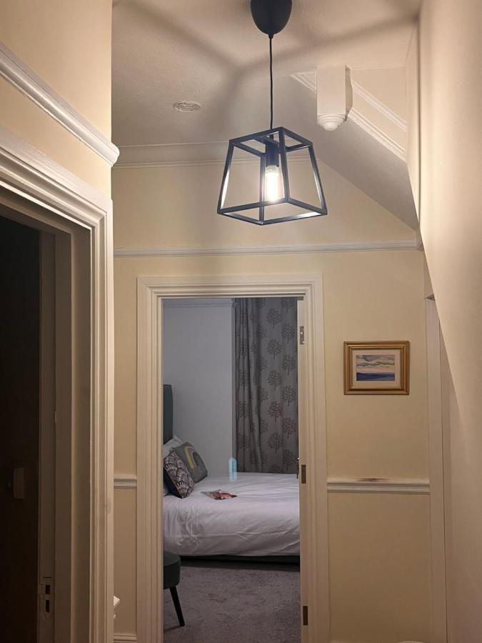 Luxury Cosy Retreat Guest house