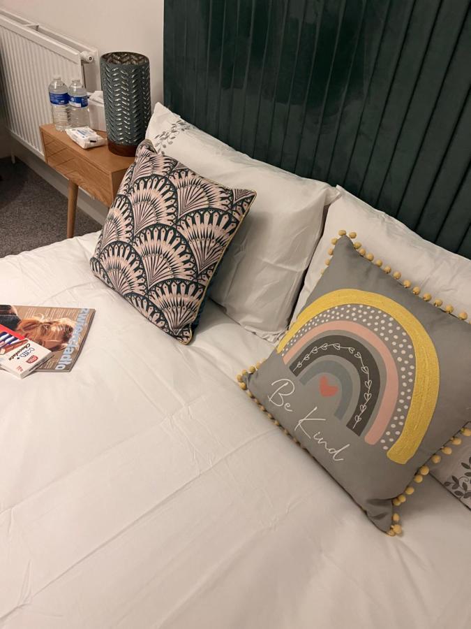 Luxury Cosy Retreat * London