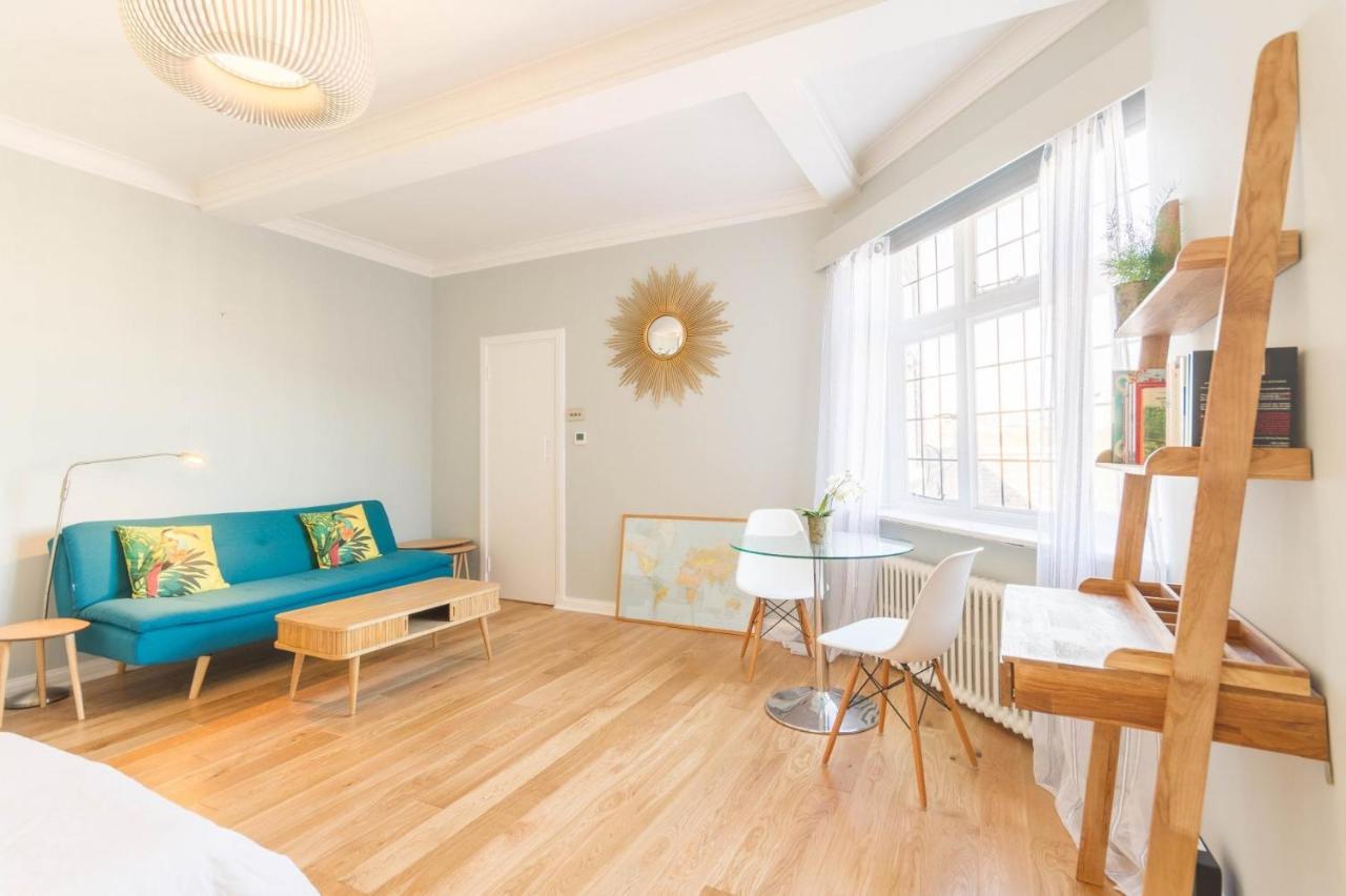 Chic 1 Bed Flat In Popular Bloomsbury * Londres