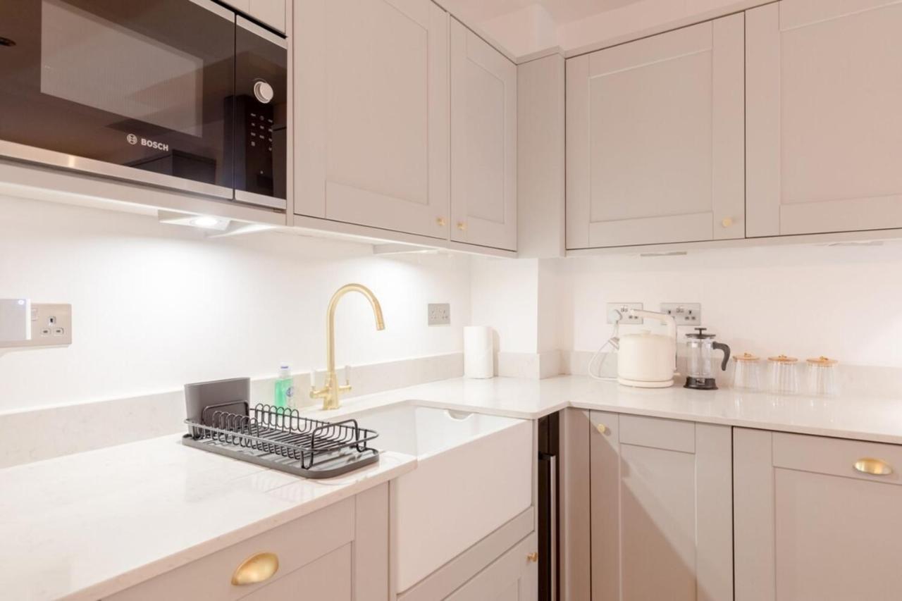 Apartamento Newly Refurbished 2bd Flat - Wimbledon Village!