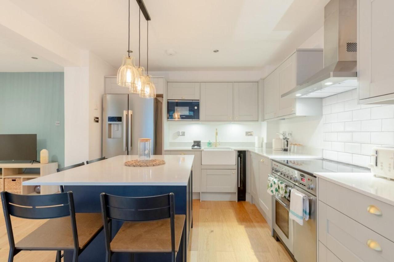Newly Refurbished 2bd Flat - Wimbledon Village! Apartamento