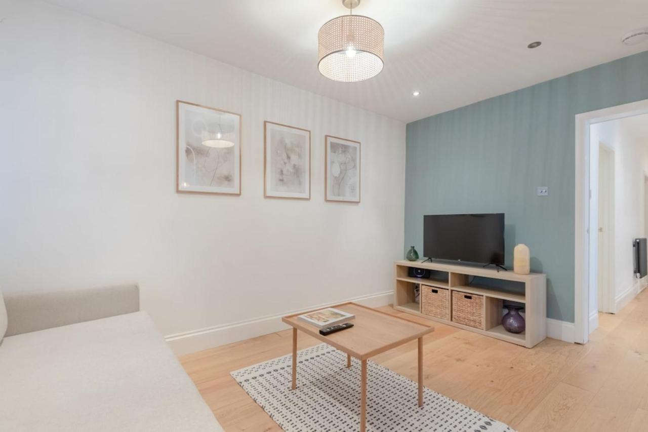 Appartement Newly Refurbished 2bd Flat - Wimbledon Village!