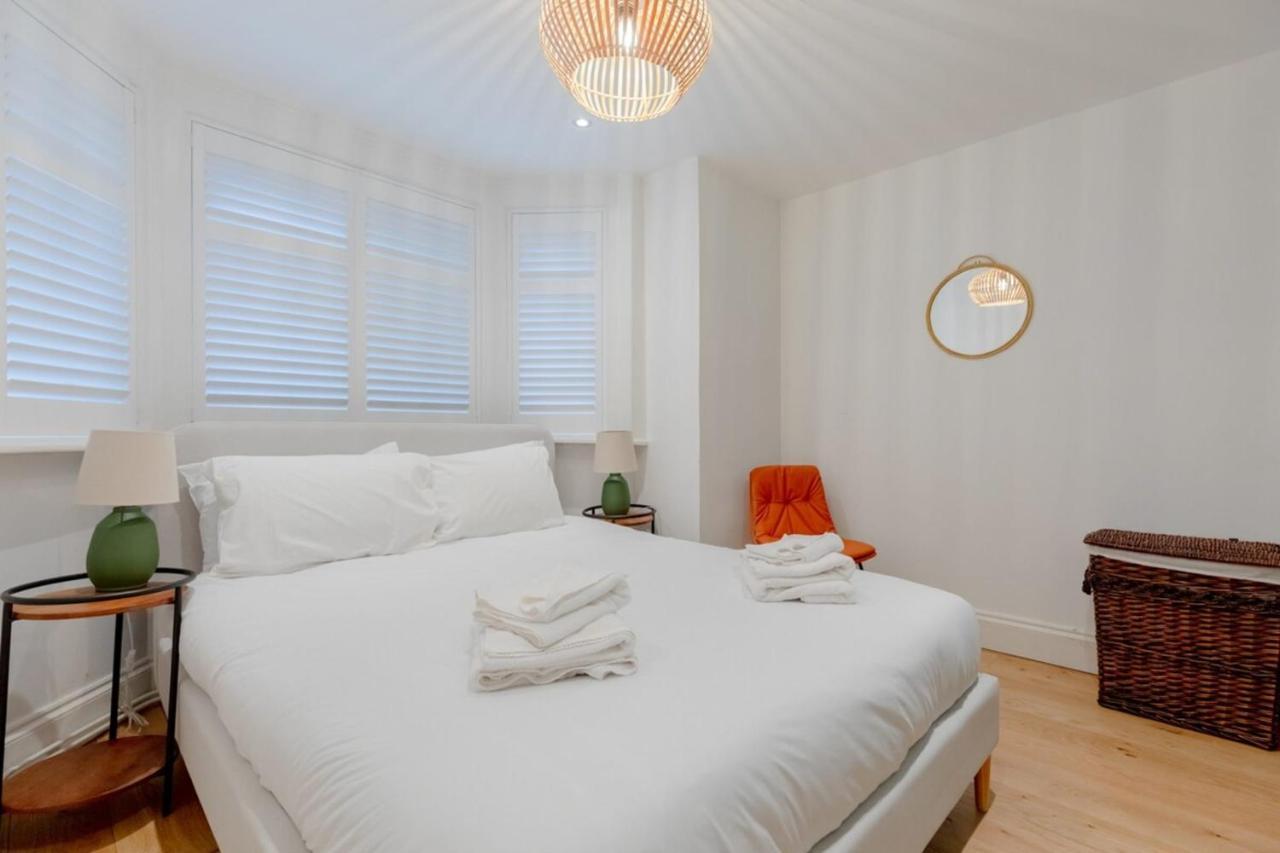 Newly Refurbished 2bd Flat - Wimbledon Village! Appartement *