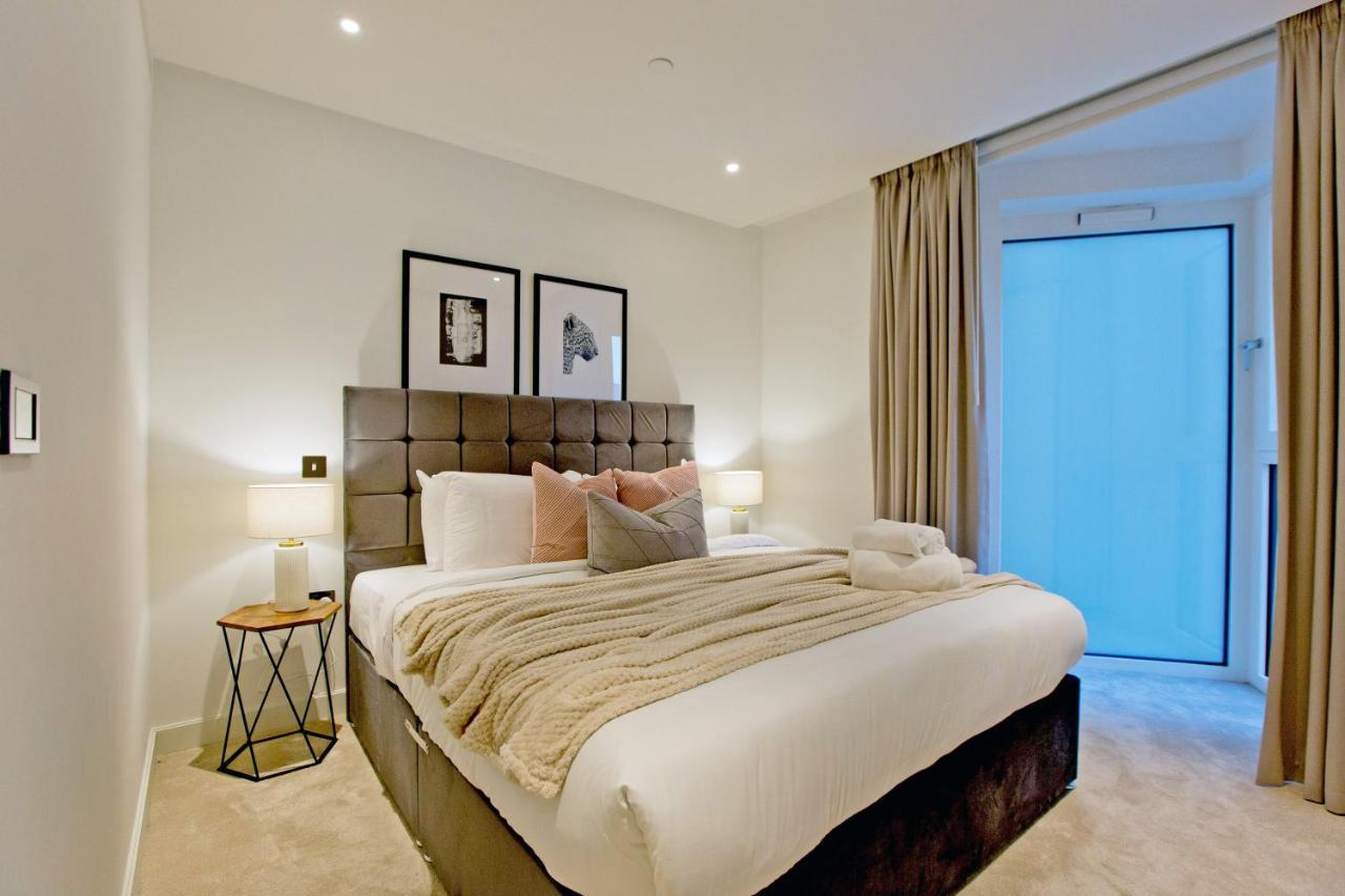 Apartment Fabulous Westfield 2 Bed