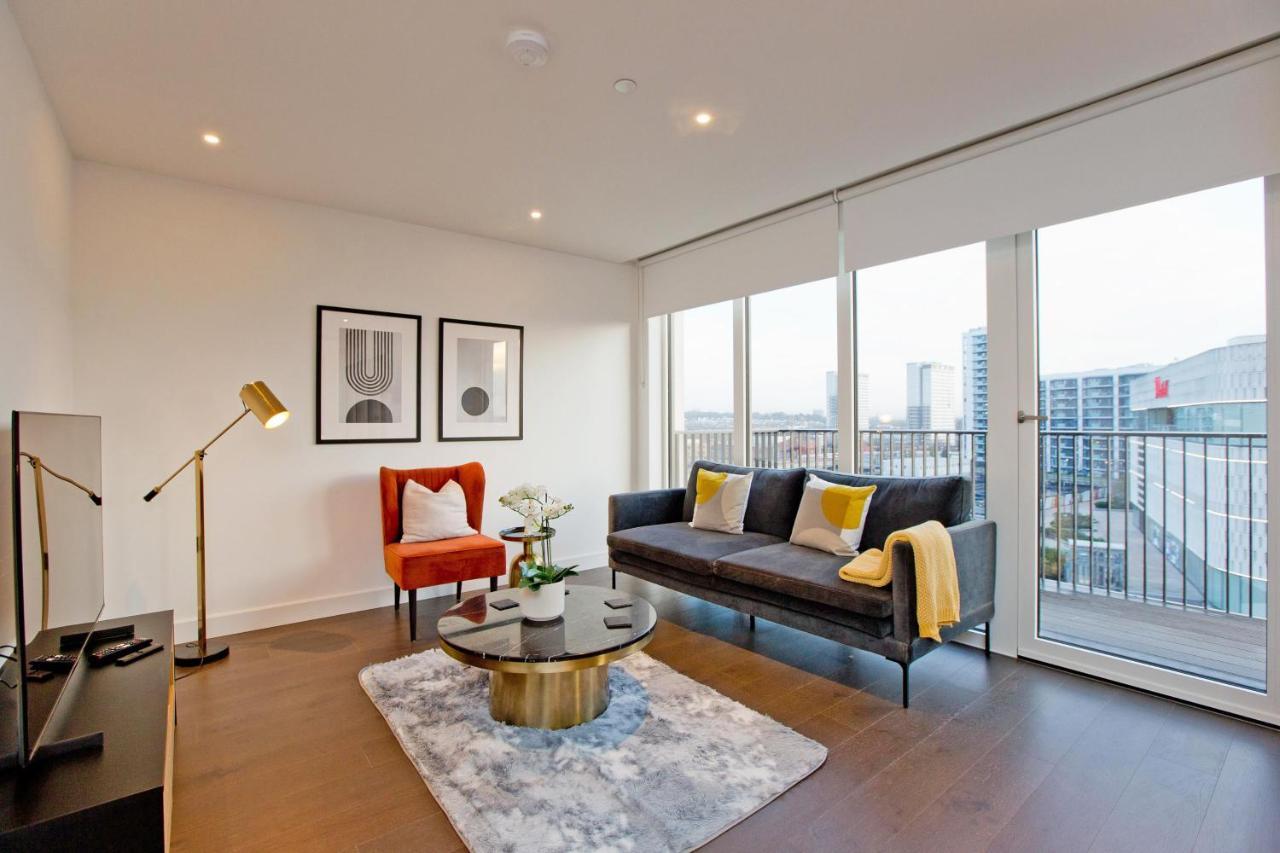 Fabulous Westfield 2 Bed * Londres