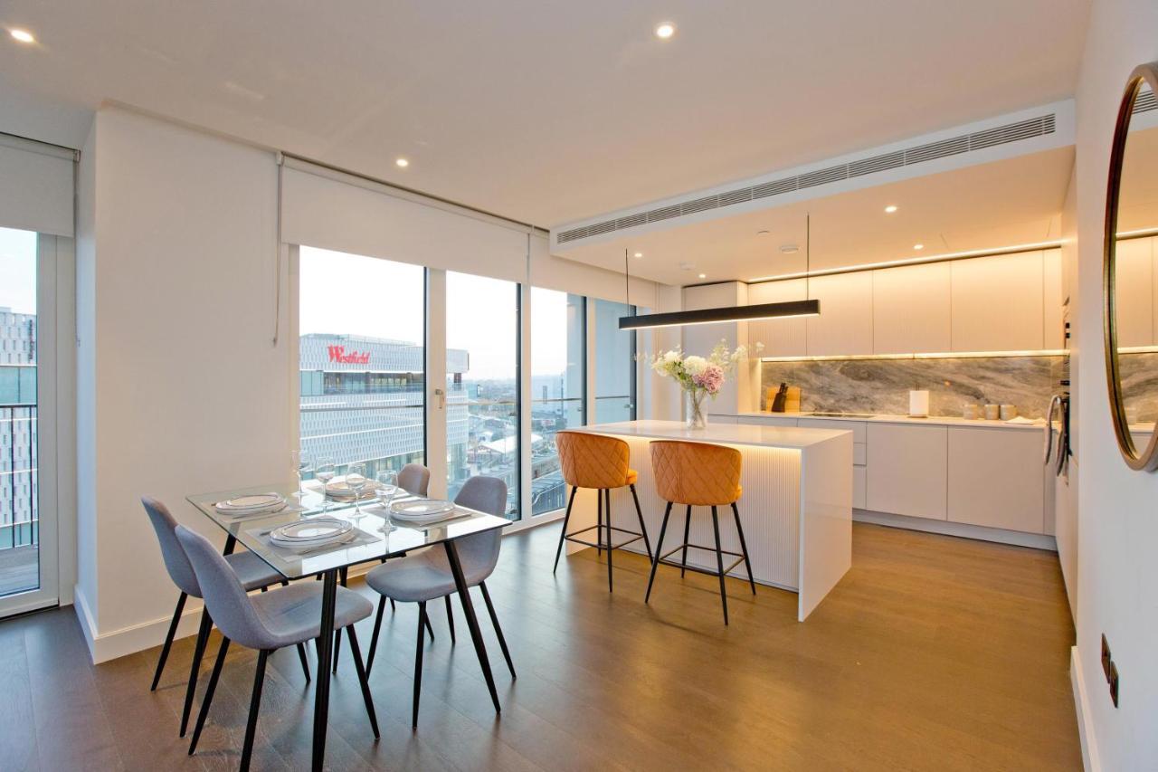 Apartment Fabulous Westfield 2 Bed London