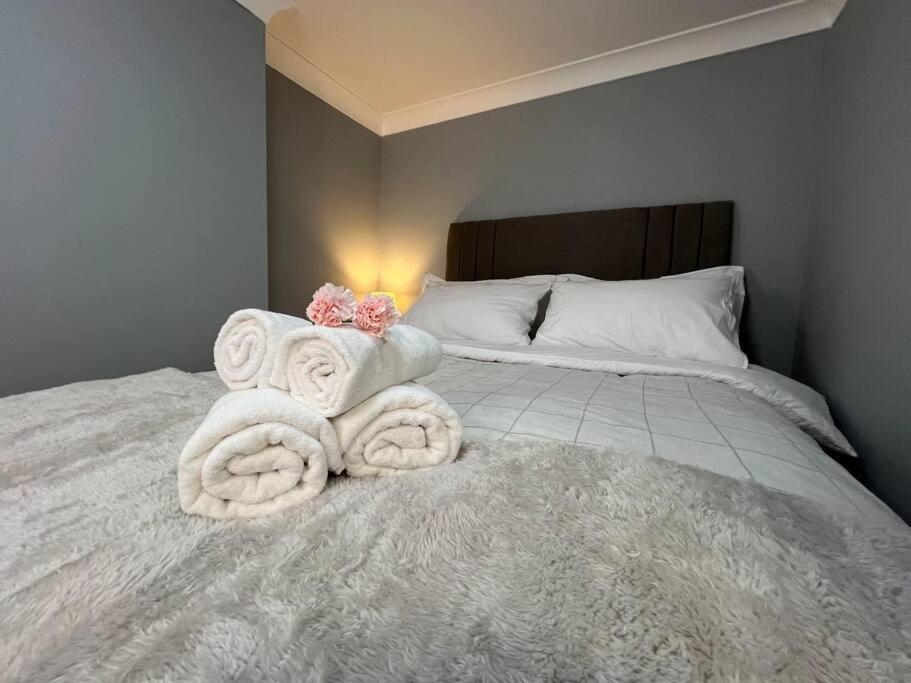 Modern With Stylish Terrace - Your Oasis! * Londres