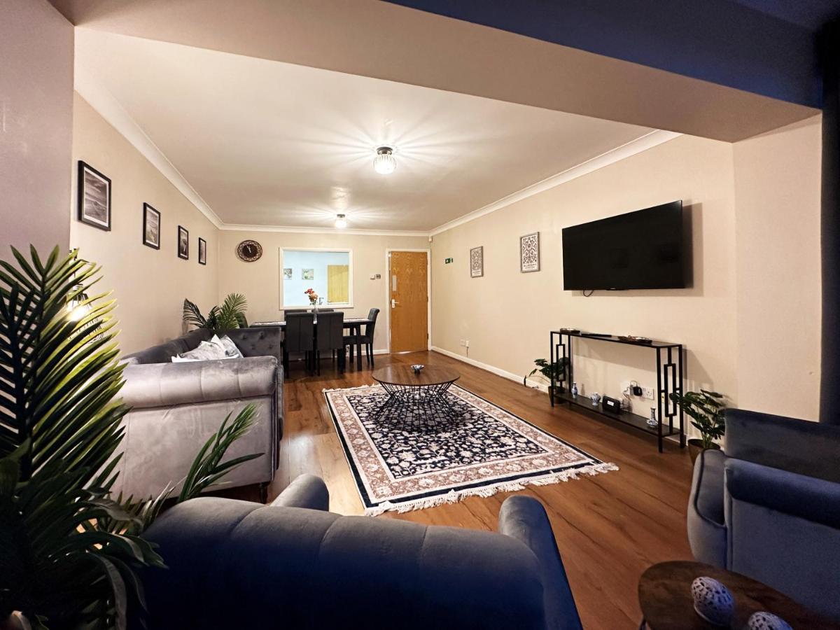 Tina Place In Tower Hill - 2 Double Beds, Max 4 People, Great Location In * London