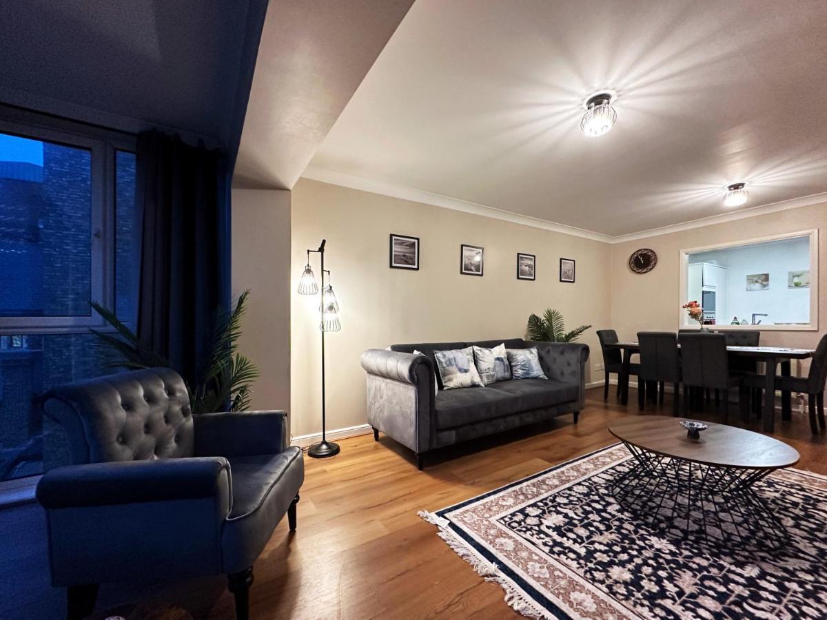 Tina Place In Tower Hill - 2 Double Beds, Max 4 People, Great Location In Apartment London