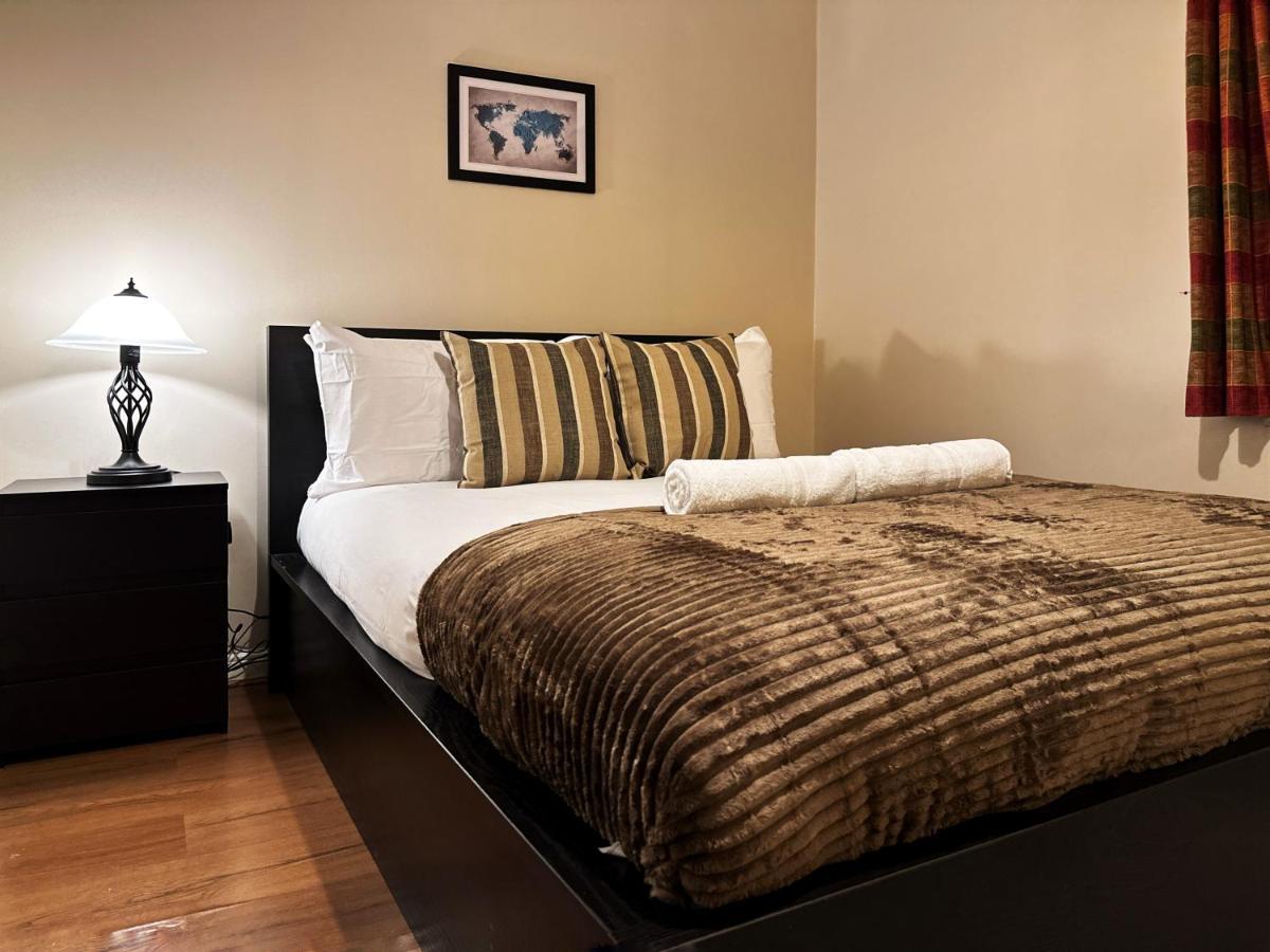 Tina Place In Tower Hill - 2 Double Beds, Max 4 People, Great Location In *