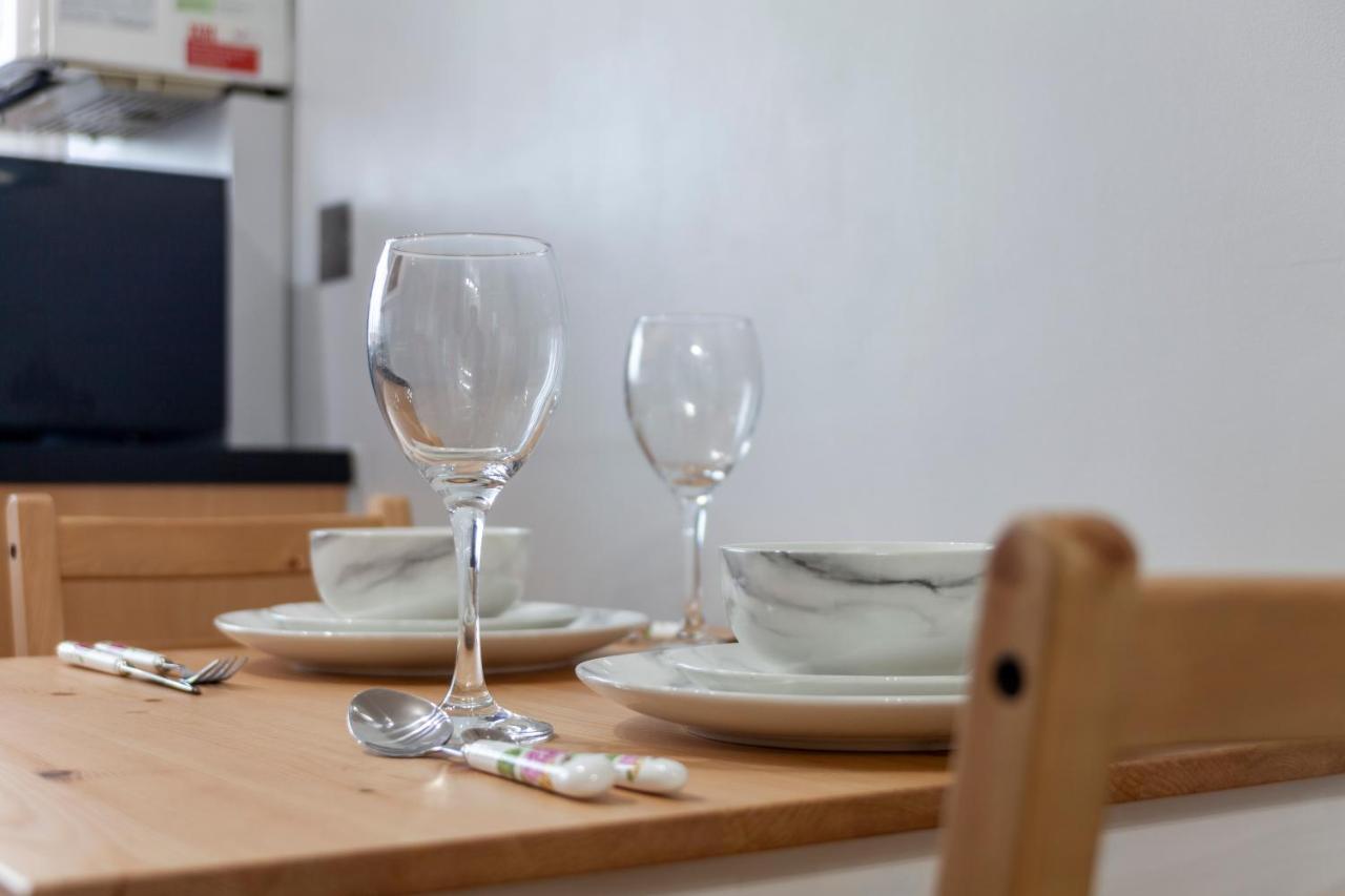 Amazing 1 Bedroom Apartment, Barons Court Londres
