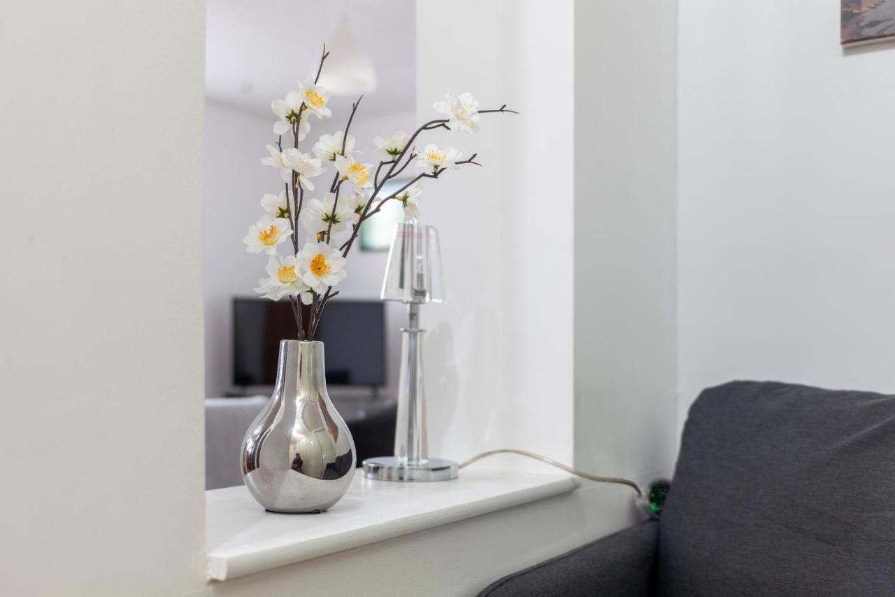 Amazing 1 Bedroom Apartment, Barons Court Appartement Londres