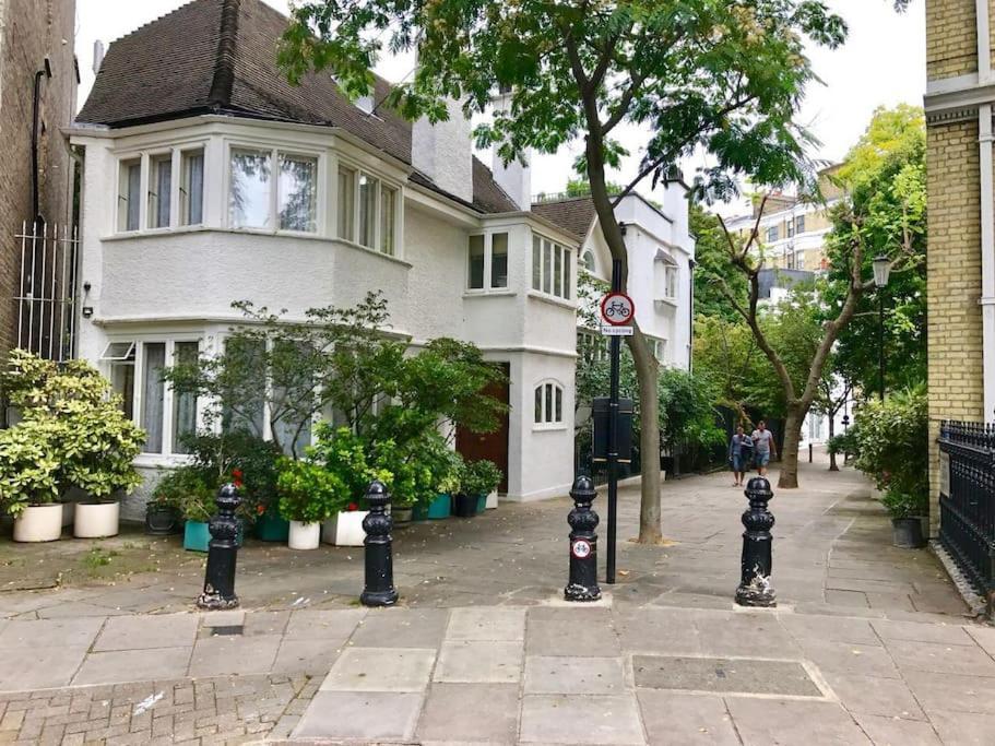 Stunning 2 Bed/2bath Flat In Heart Of Kensington Appartement
