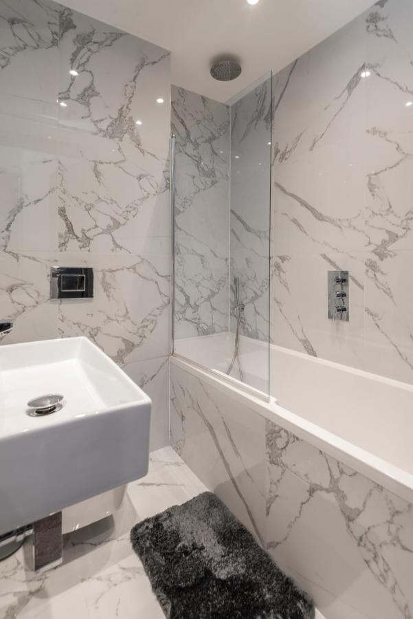 Luxury Georgian House In Marylebone: Modern 1-bed Retreat * London