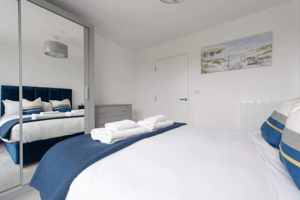 Finsbury Park Penthouse: Luxe Living Apartamento *