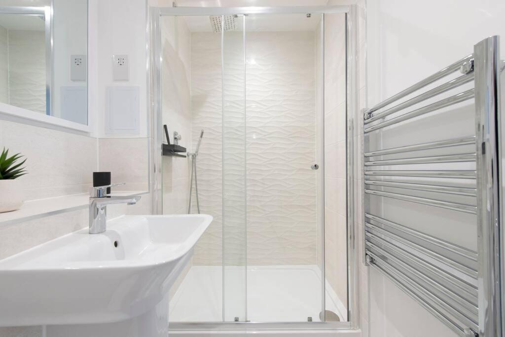 Finsbury Park Penthouse: Luxe Living Londres