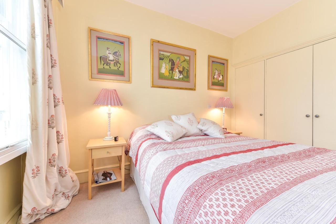 Smart Flat Near Pimlico Tube *
