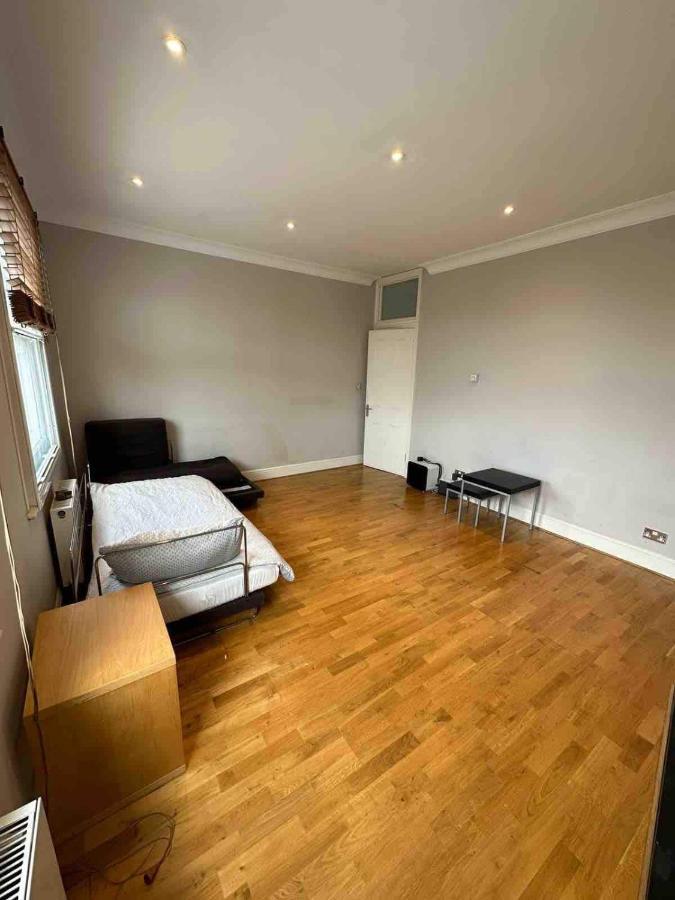 In Of - Fulham Quarto em Acomodações Particulares *